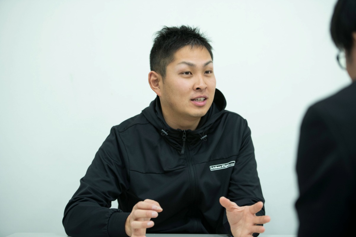 フィッシングエイトの採用面接の様子