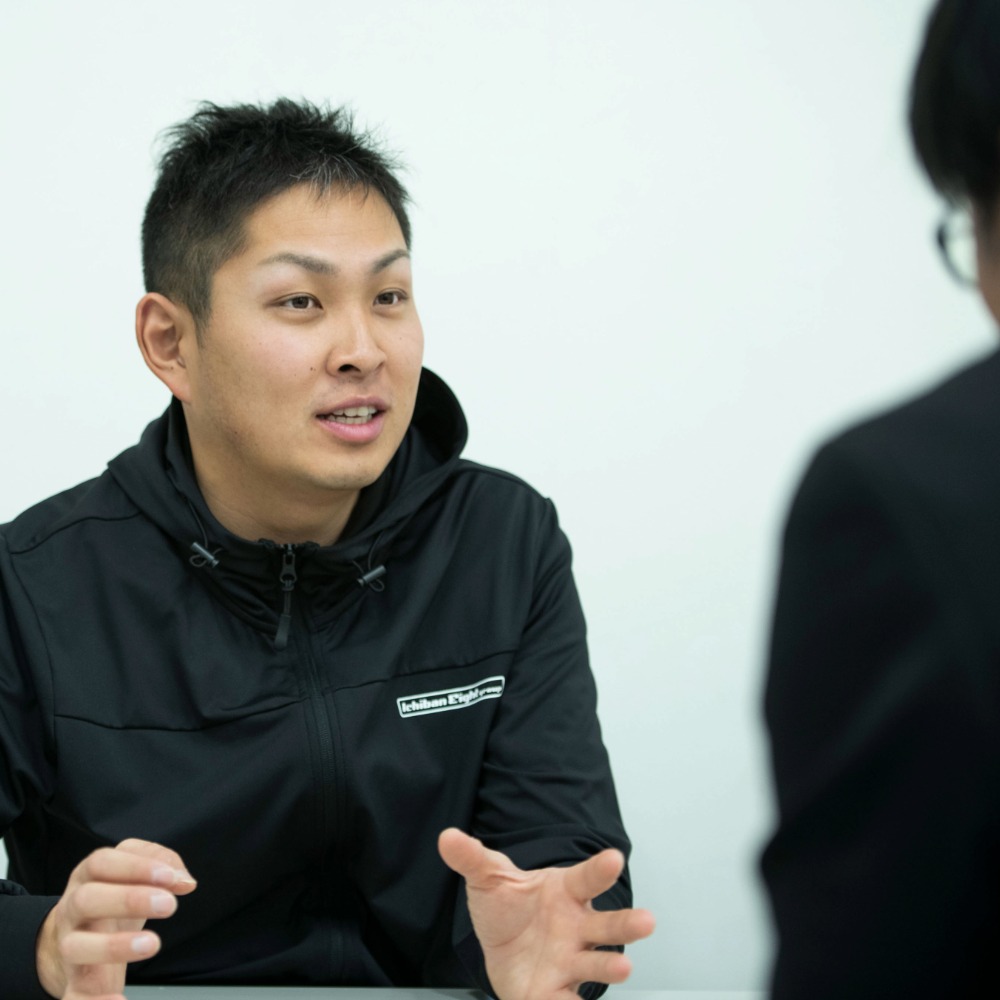 異業種から転職し日々新しい釣りにチャレンジしてSNSで釣果を発信する佐々木